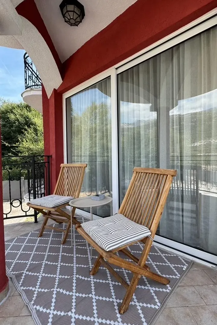 Sale, two bedroom apartment, 79m², Lastva Grbaljska, Kotor