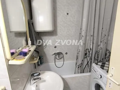 Prodaja, jednosoban stan, 41m², Centar, Novi Sad - image 9