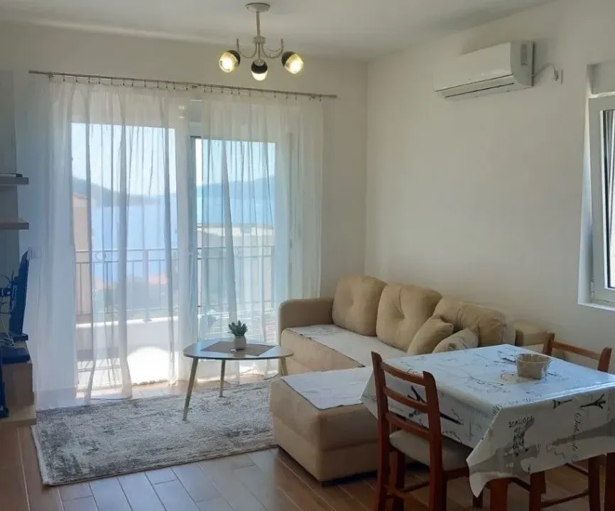 Rent, one bedroom apartment, 40m², Kumbor, Herceg Novi