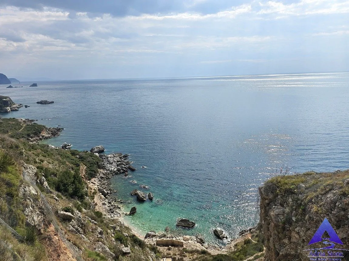 Prodaja, kuća, 580m², Skočiđevojka, Budva