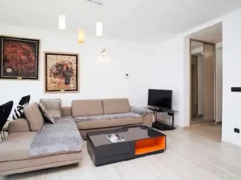 Izdavanje, dvosoban stan, 60m², Donja Lastva, Tivat - image 5