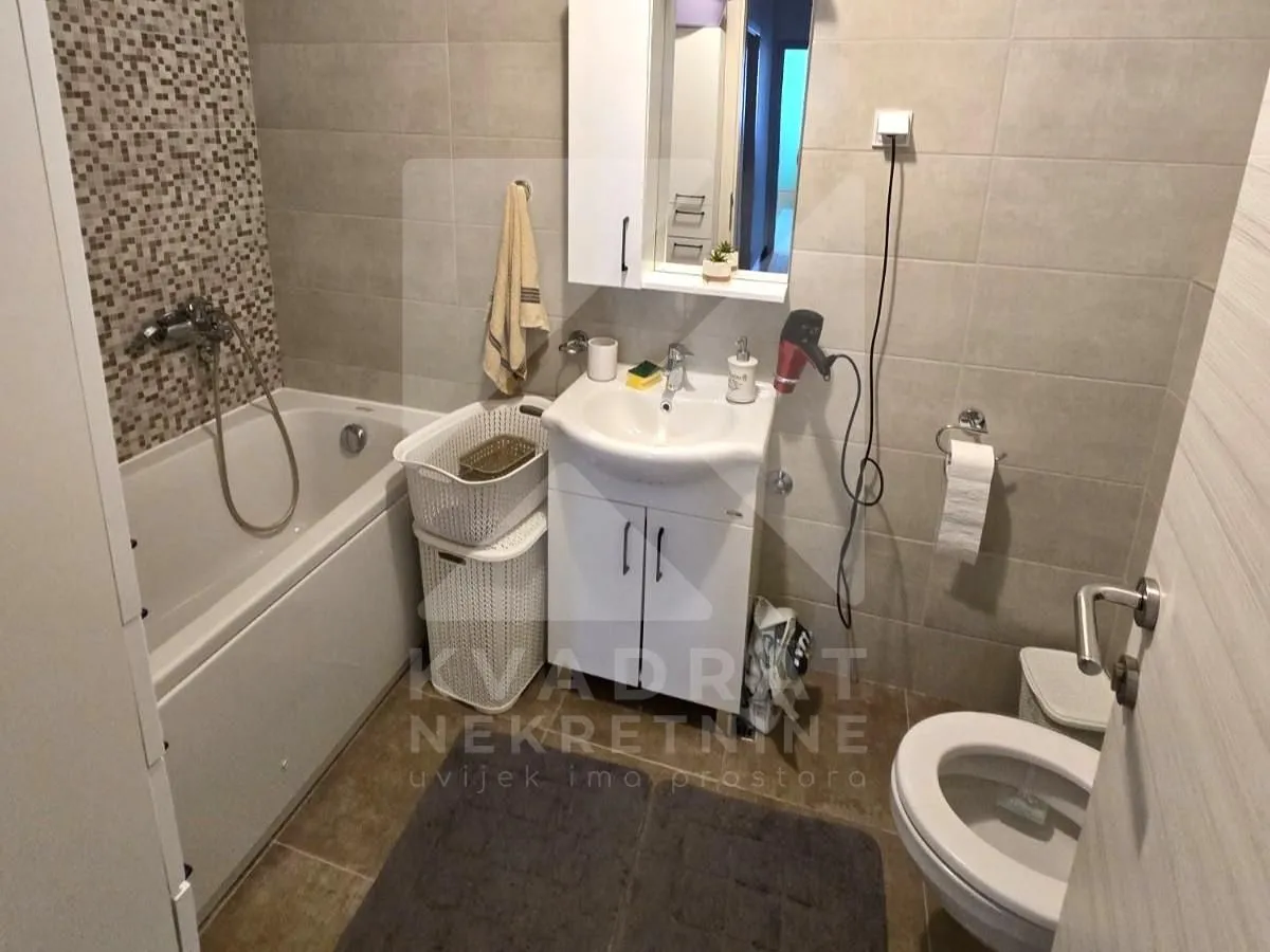 Prodaja, dvosoban stan, 73m², Zabjelo, Podgorica