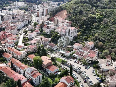 Prodaja, dvosoban stan, 67m², Budva, Crna Gora - image 8