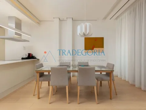Prodaja, dvosoban stan, 149m², Budva, Crna Gora - image 10