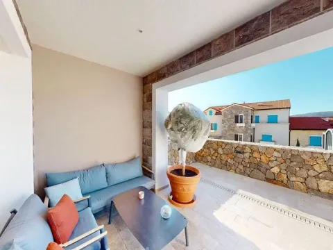 Sale, one bedroom apartment, 70m², Luštica, Tivat - image 2