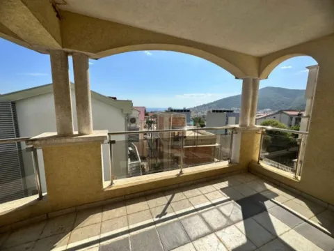 Sale, one bedroom apartment, 89m², Lazi, Budva - image 11