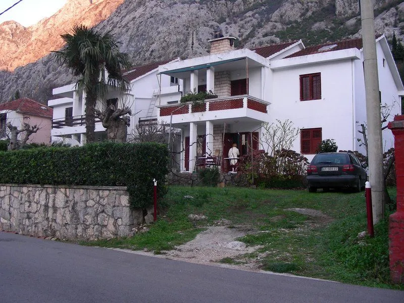 Sale, house, 265m², Dobrota, Kotor