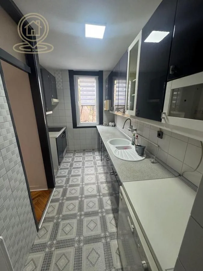 Rent, three bedroom apartment, 95m², Medijana, Niš