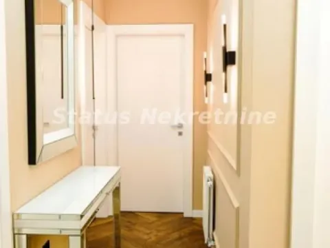 Izdavanje, stan, 108m², Petrovaradin, Novi Sad - image 8