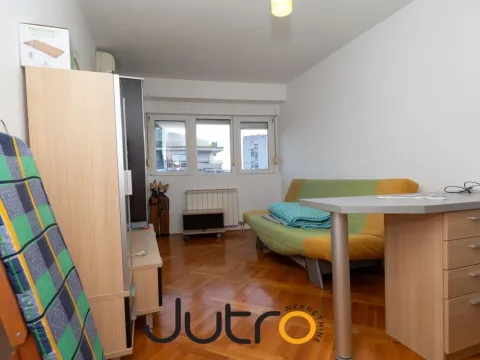 Prodaja, četvorosoban stan, 133m², Momišići, Podgorica - image 13