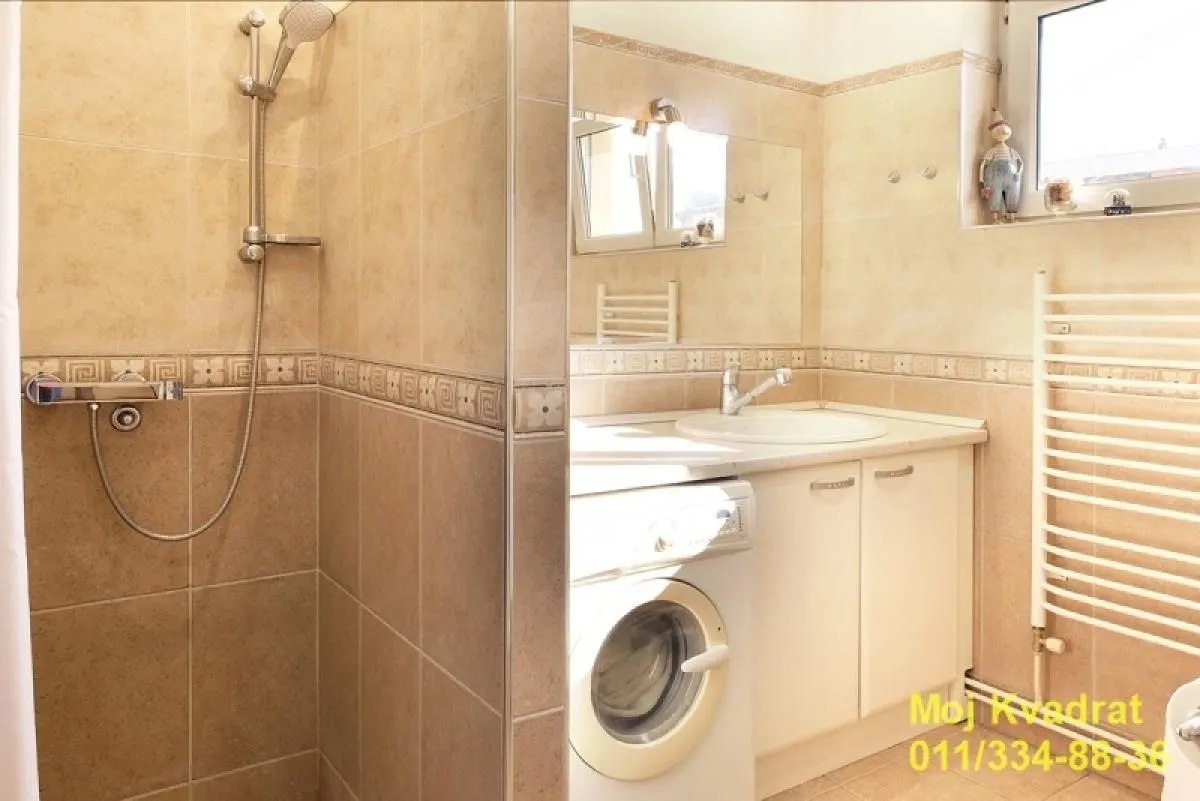Sale, three bedroom apartment, 105m², Vračar Sve Podlokacije, Beograd