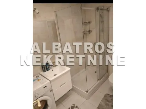 Izdavanje, trosoban stan, 82m², Zemun Sve Podlokacije, Beograd - image 13