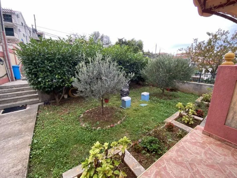 Prodaja, kuća, 323m², Bogišići, Tivat