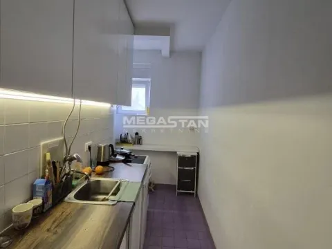 Prodaja, trosoban stan, 62m², Južni Bulevar, Vračar Sve Podlokacije - image 6