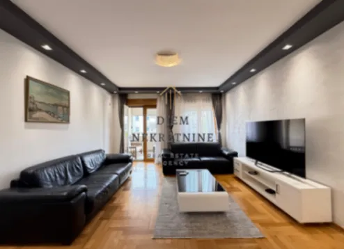 Izdavanje, dvosoban stan, 75m², Preko Morače, Podgorica