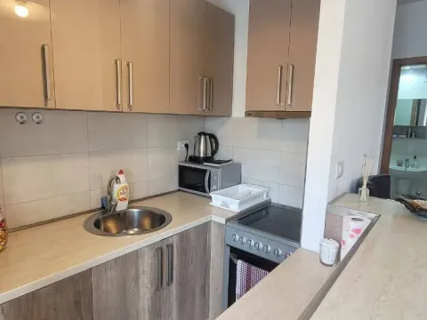 Prodaja, jednosoban stan, 42m², City Kvart, Podgorica - image 6