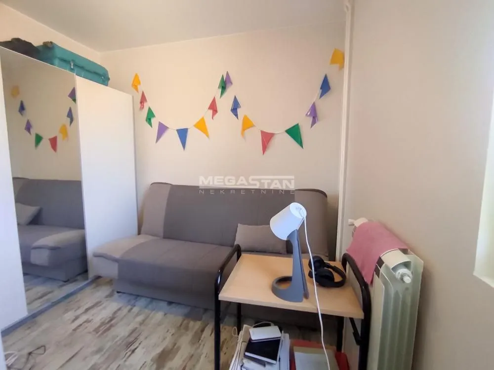 Rent, two bedroom apartment, 45m², Savski Venac, Beograd