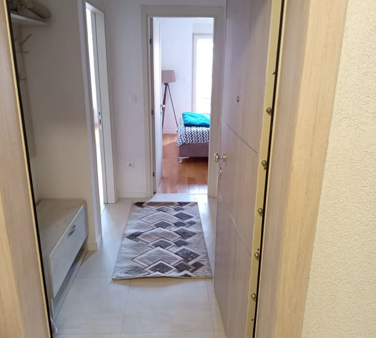 Rent, one bedroom apartment, 49m², Central Point, Podgorica