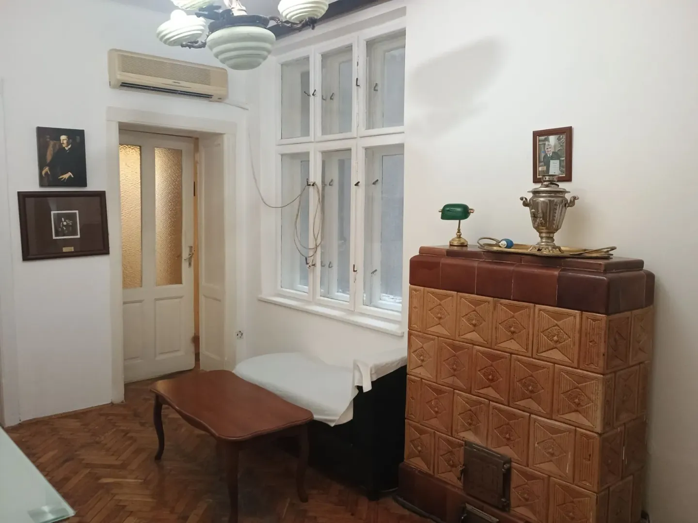 Prodaja, četvorosoban stan, 110m², Stari Grad, Beograd