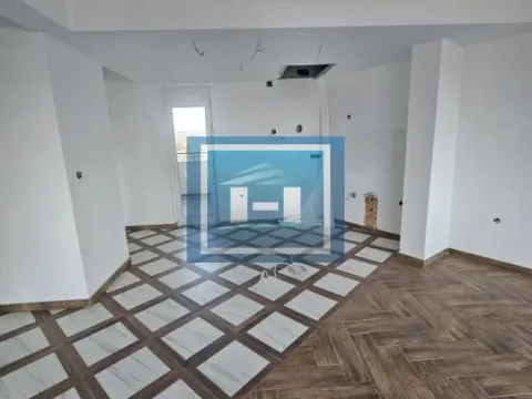 Prodaja, četvorosoban stan, 150m², Jagodnjak, Paraćin - image 9