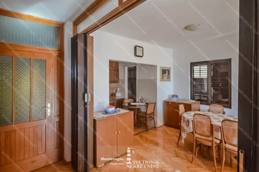 Prodaja, kuća, 200m², Savina, Herceg Novi