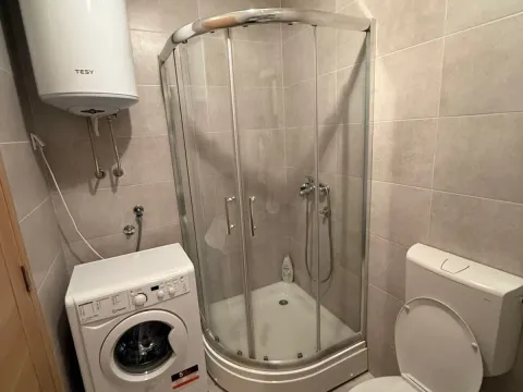 Rent, one bedroom apartment, 46m², Stari Aerodrom, Podgorica - image 11