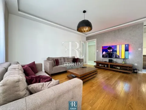 Prodaja, trosoban stan, 101m², Central Point, Podgorica - image 2