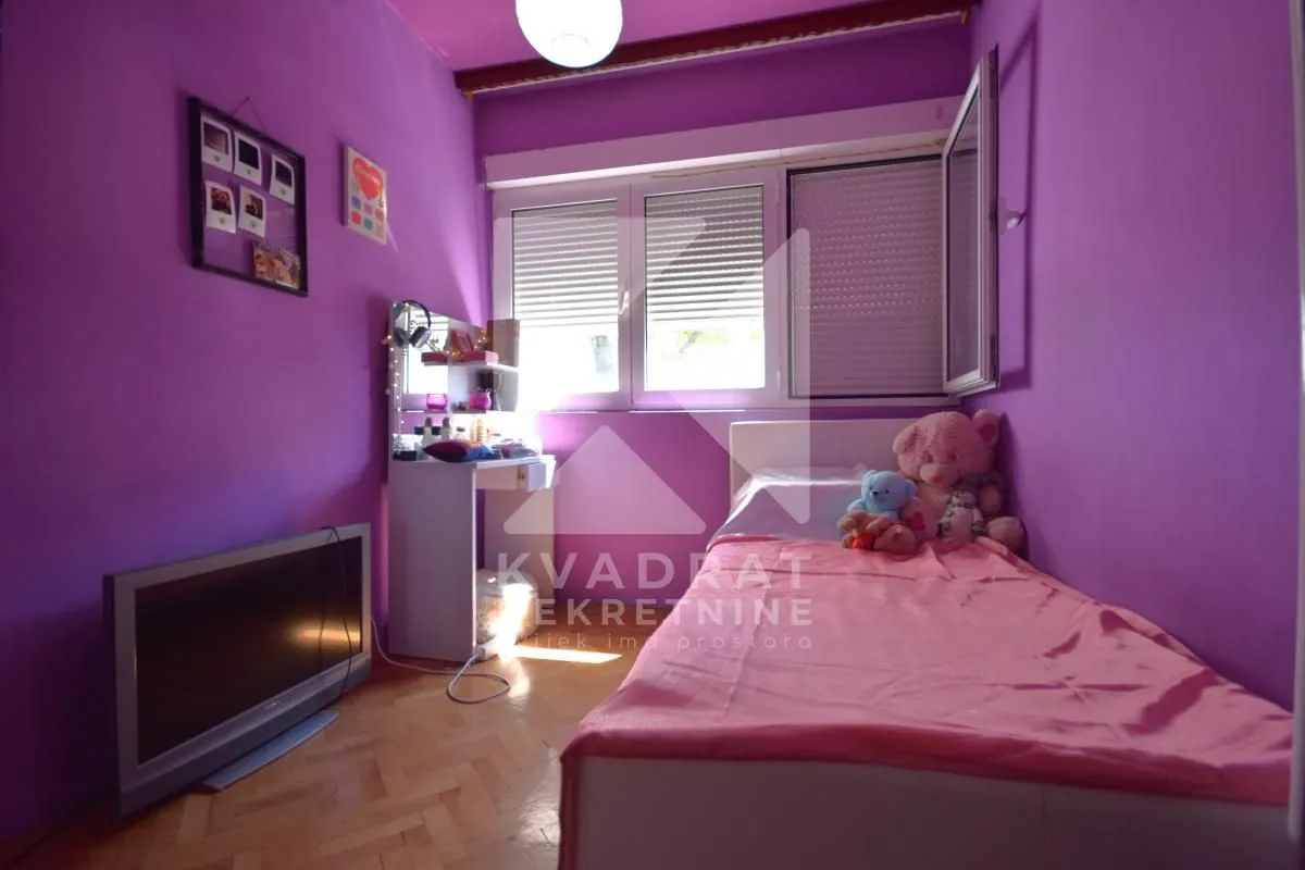 Prodaja, trosoban stan, 120m², Pobrežje, Podgorica