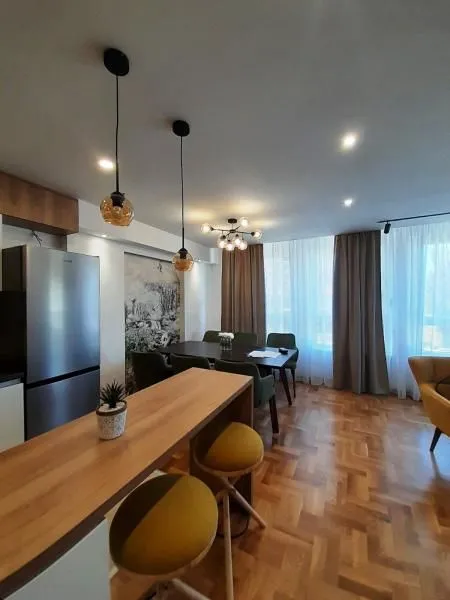 Rent, two bedroom apartment, 72m², Bulevar, Niš