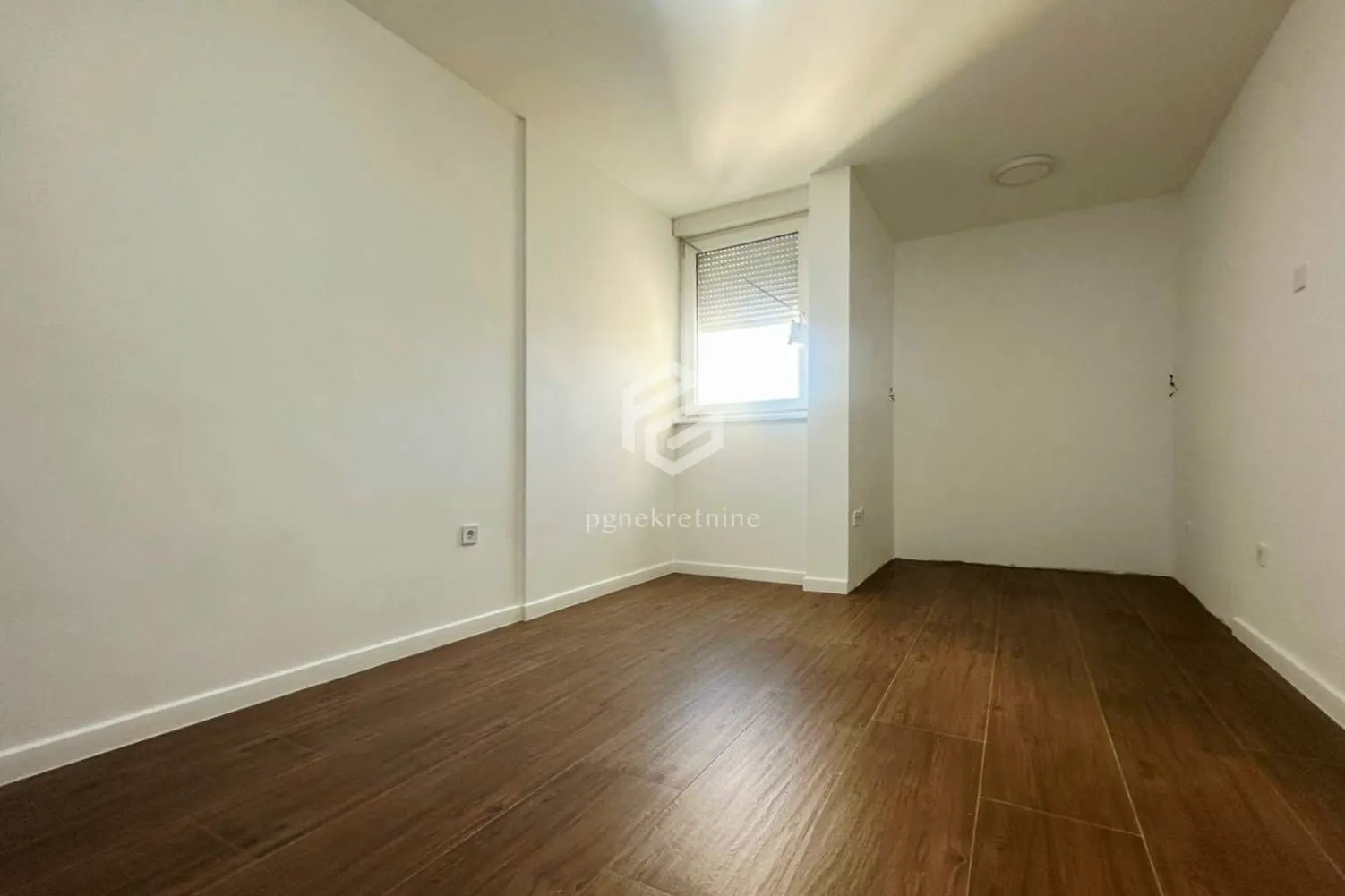 Sale, three bedroom apartment, 74m², Pobrežje, Podgorica
