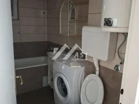 Izdavanje, jednosoban stan, 38m², Sajam, Novi Sad Sve Podlokacije - image 7