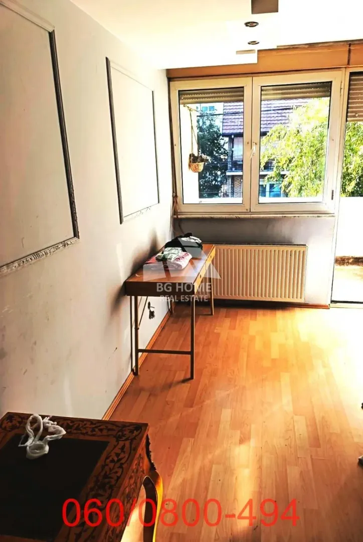 Izdavanje, dvosoban stan, 85m², Bele Vode, Beograd