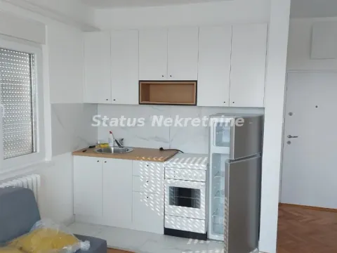 Izdavanje, garsonjera, 26m², Stari grad, Novi Sad - image 2