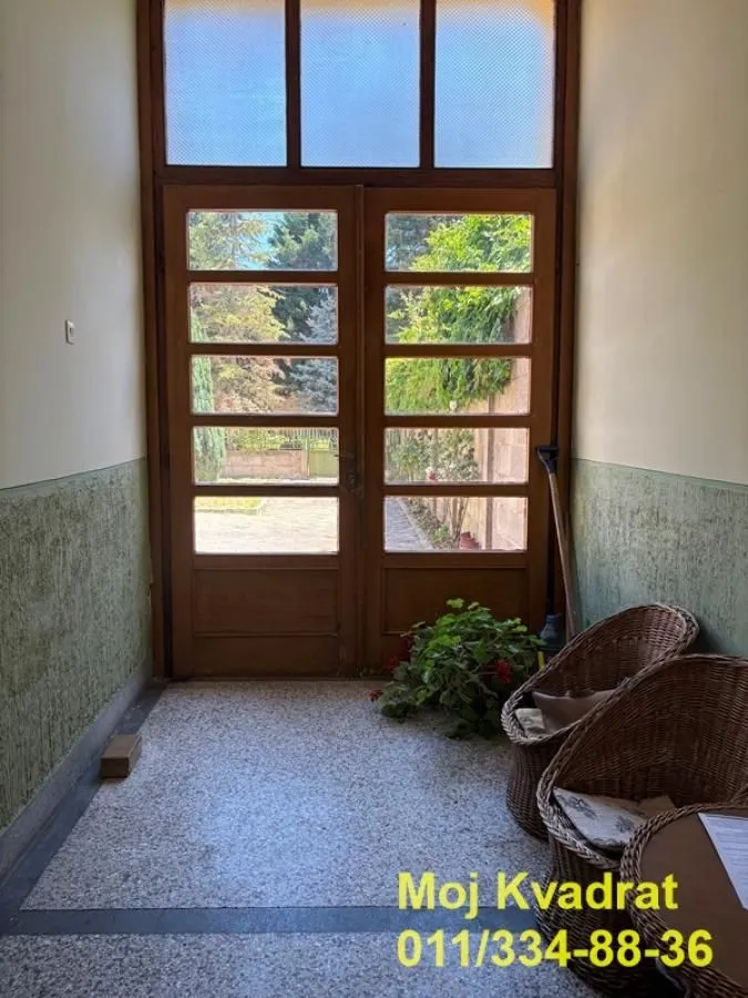 Izdavanje, kuća, 142m², Centar, Pančevo