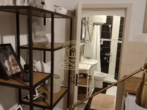 Rent, one bedroom apartment, 31m², Stari Grad, Beograd - image 10