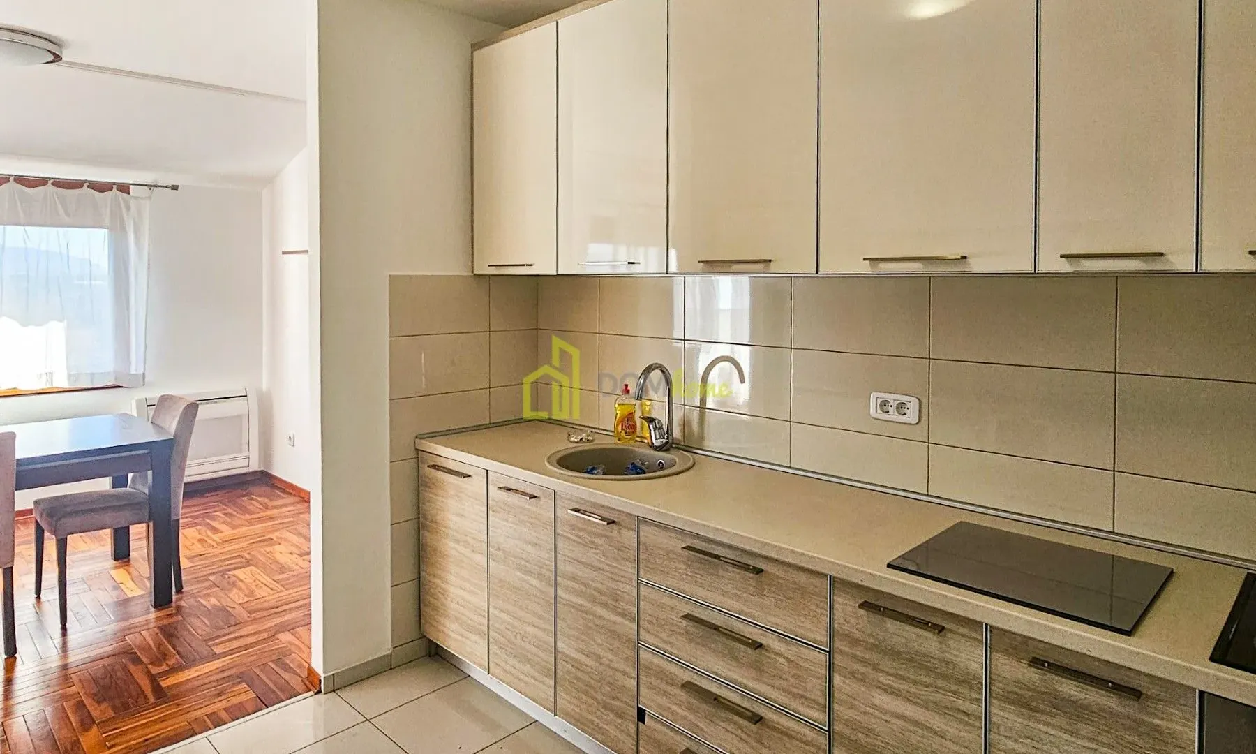 Sale, five bedroom apartment, 175m², Gorica C, Podgorica