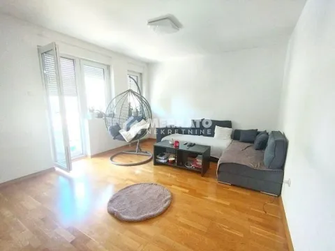 Sale, four bedroom apartment, 109m², Mala Amerika, Zrenjanin - image 6