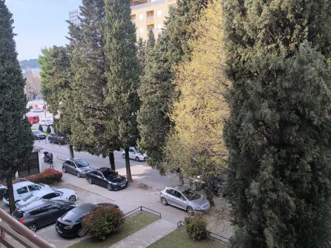 Rent, two bedroom apartment, 45m², Centar, Podgorica - image 3