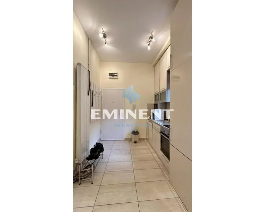 Rent, apartment, 38m², Stari Grad, Beograd