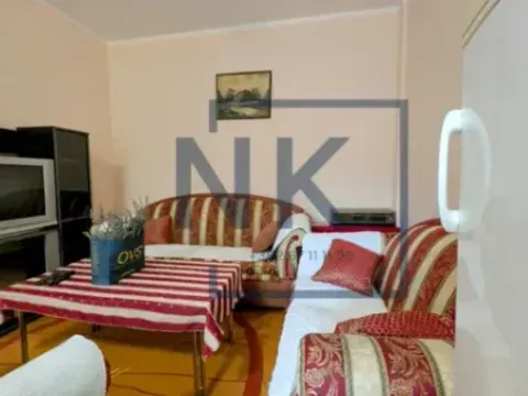 Izdavanje, jednosoban stan, 53m², Stari Aerodrom, Podgorica