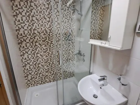 Izdavanje, stan, 65m², City Kvart, Podgorica - image 7