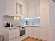 Izdavanje, jednosoban stan, 51m², Bečići, Budva - image 5