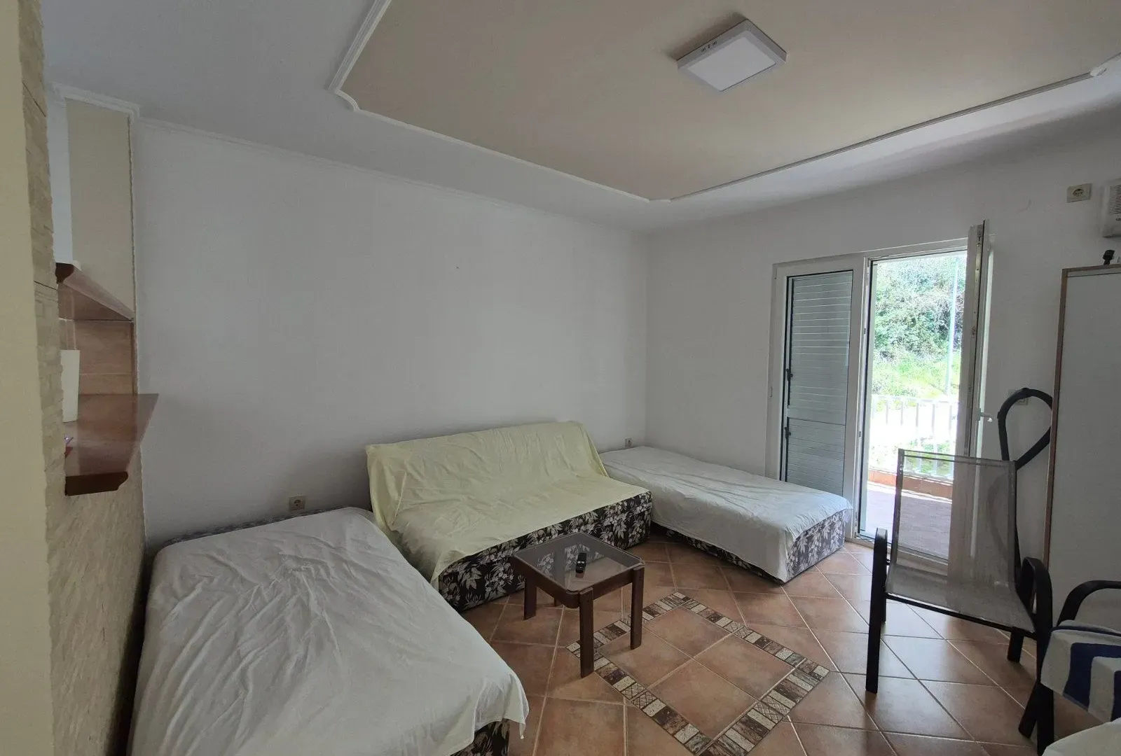Prodaja, jednosoban stan, 40m², Dobrota, Kotor