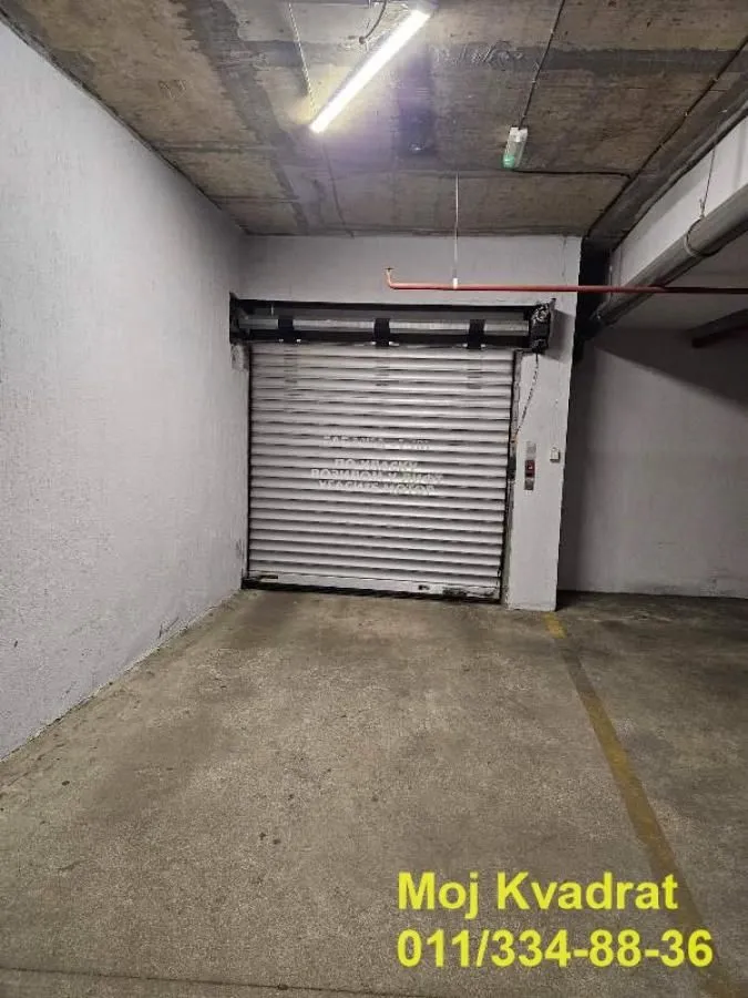 Sale, parking/garage, 12m², Kalenić Pijaca, Vračar Sve Podlokacije
