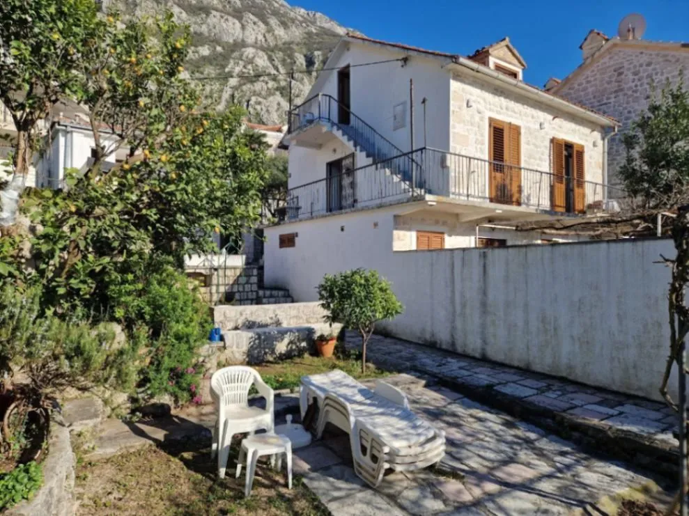 Sale, house, 136m², Dobrota, Kotor