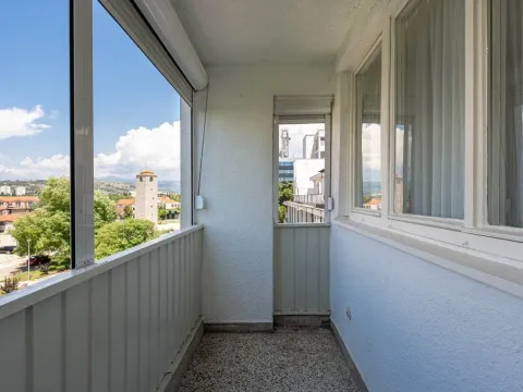 Prodaja, dvosoban stan, 70m², Podgorica, Crna Gora - image 20