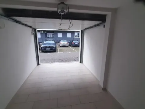 Izdavanje, parking/garaža, 15m², Podbara, Novi Sad Sve Podlokacije - image 7