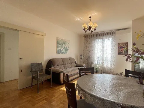 Prodaja, stan, 68m², Bečići, Budva - image 1