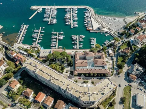 Prodaja, jednosoban stan, 81m², Kotor, Crna Gora - image 16