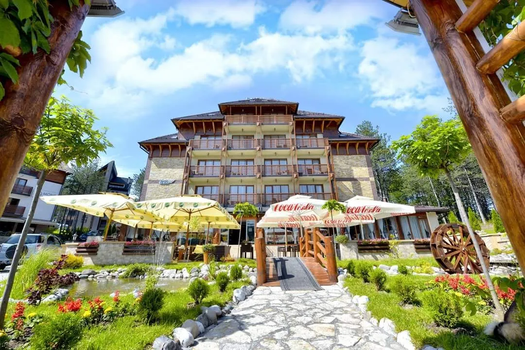 Prodaja, ugostiteljski objekat, 7500m², Centar, Zlatibor